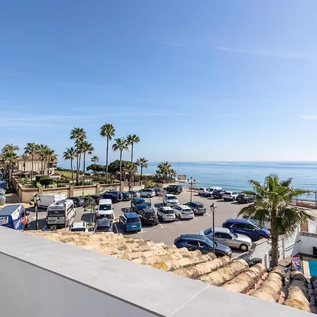 Frontline Townhouse El Rosario- 4 Bedrooms Marbella
