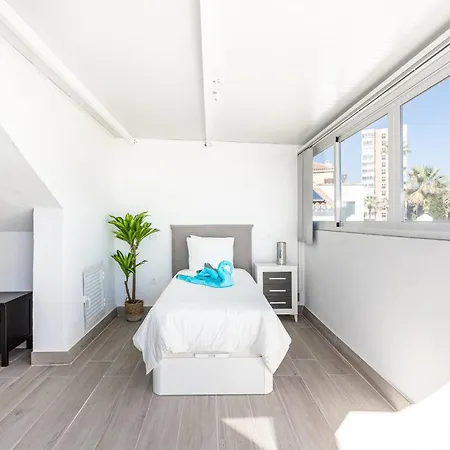 Frontline Townhouse El Rosario- 4 Bedrooms * Marbella